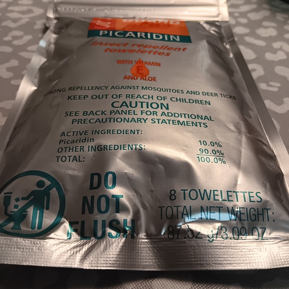 Avon Skin-So-Soft Bug Guard Towelettes - Silver and Orange - Picture 6 of 7